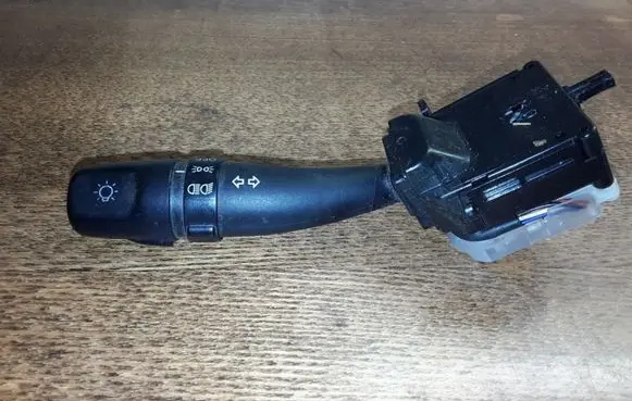 KIA Sorento Indicator stalk 202003219