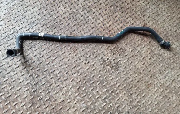 BMW 2 F22 F23 Engine coolant pipe/hose 7635807