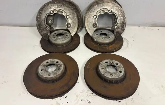BMW 3 G20 G21 Rear brake disc 6860925