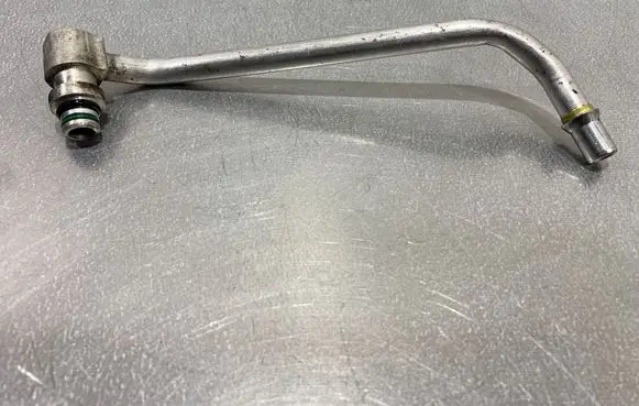 Alfa Romeo Stelvio Gearbox oil cooler pipe/hose 