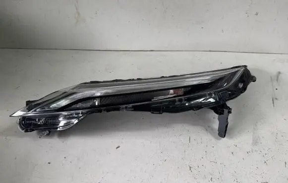 Nissan Juke II F16 Headlight/headlamp 90170974