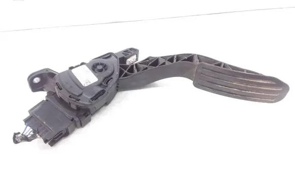 Volvo V70 Accelerator throttle pedal 6G929F836DD 6PV00922003