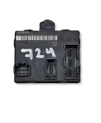 Peugeot 308 Door control unit/module 9853063480 HW214100 A2C7649951600