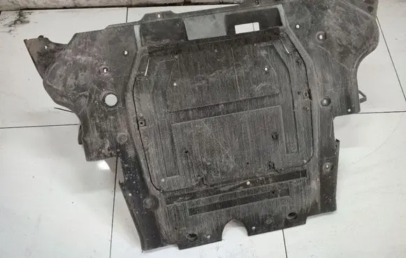 Opel Zafira A Engine splash shield/under tray