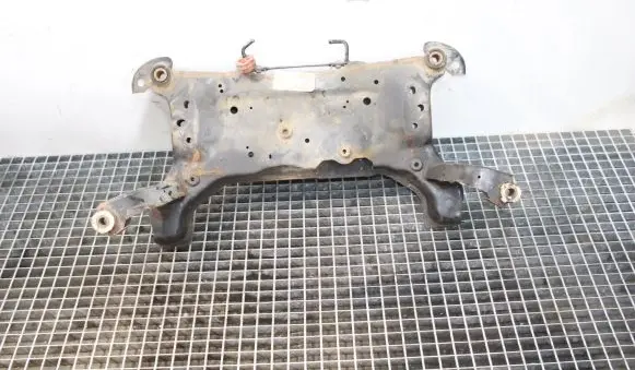 Volvo V40 Front subframe 3131895