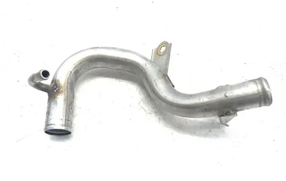 Toyota Prius (XW30) Engine coolant pipe/hose