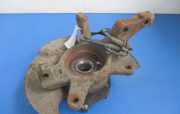 Suzuki SX4 Front wheel hub spindle knuckle
