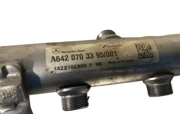 Mercedes-Benz ML W164 Fuel main line pipe A6420703395 6420703395