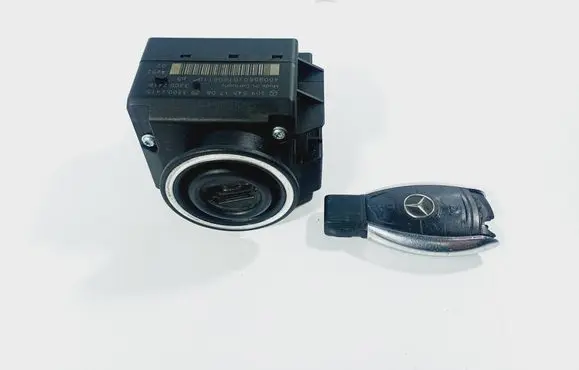 Mercedes-Benz C W203 Ignition lock 2095451708