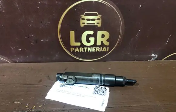 Volvo V70 Fuel injector 0432193616