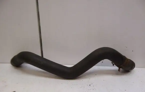 Volkswagen Golf III Engine coolant pipe/hose 1H0121051D