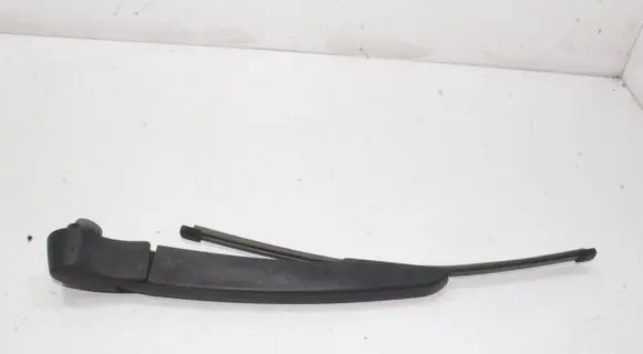 BMW X2 F39 Rear wiper blade arm 
