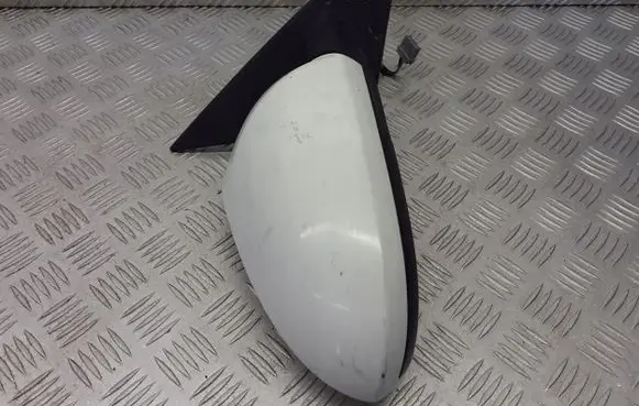 Nissan Primera Front door electric wing mirror 014180