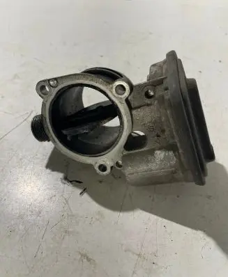 BMW 5 E60 E61 Throttle valve 7804373 B81690352