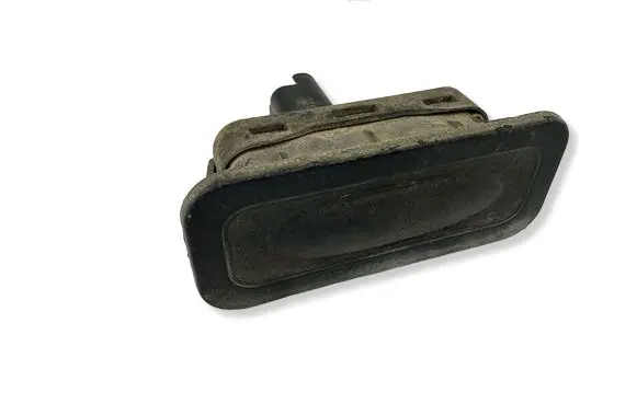 Renault Megane II Tailgate opening switch 8200076258