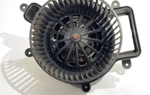 Citroen DS5 Heater fan/blower T3953002