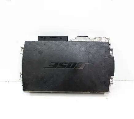 Audi Q7 4L Sound amplifier 4L0035223J