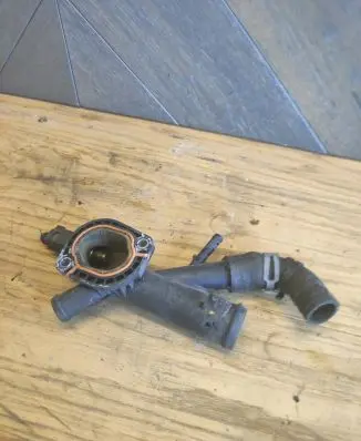 Skoda Superb B6 (3T) Engine coolant pipe/hose 03L121131AA