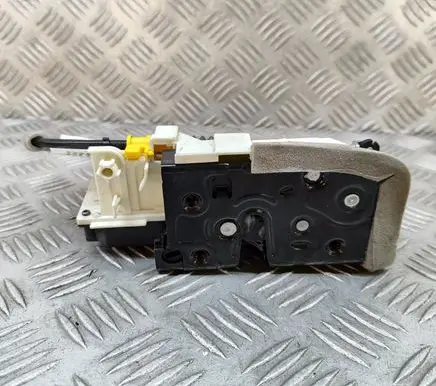 Audi e-tron Rear door lock 4K0839015Q 4K0839015