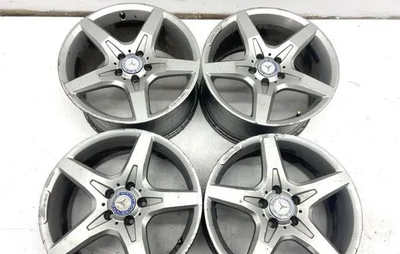Mercedes-Benz SLK R172 R18 alloy rim A1724012602