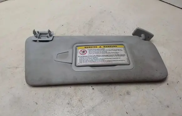 Mercedes-Benz B W245 Sun visor A1698110040