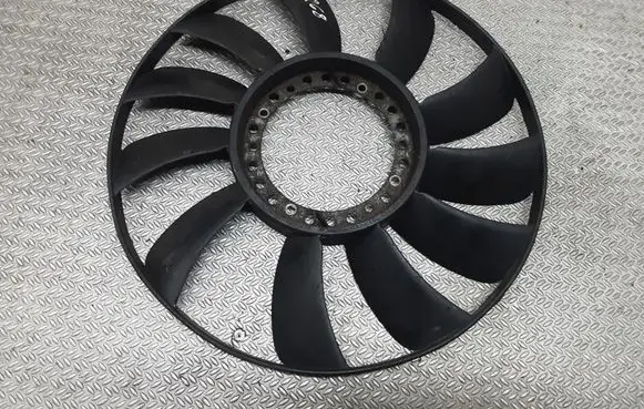 Audi A6 S6 C5 4B Fan impeller 058121301B