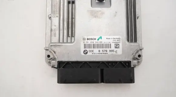 BMW 5 F10 F11 Engine control unit/module 8578995 0281030946