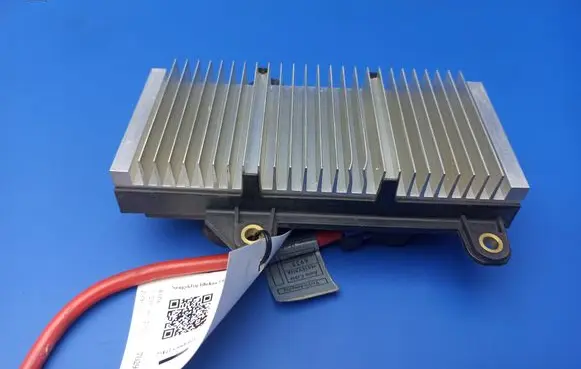 BMW 7 E65 E66 Fuse module 6957026 8ES00827017 506643031605
