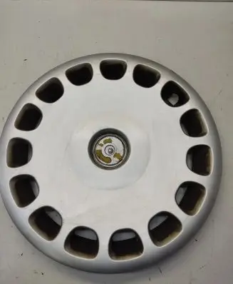 BMW 5 E39 R15 wheel hub/cap/trim 1093324 36131093324