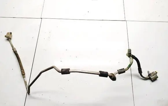Volkswagen Jetta V Air conditioning (A/C) pipe/hose 1K0820741Q