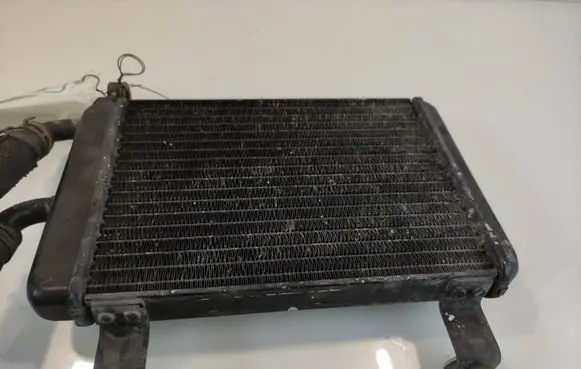 Audi Q7 4L Coolant radiator 4L0121212A