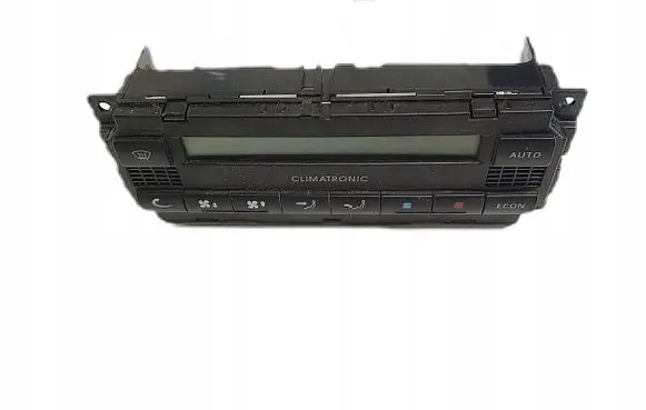 Volkswagen PASSAT B5 Climate control unit