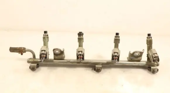 Suzuki Swift I Fuel main line pipe 7H1F1