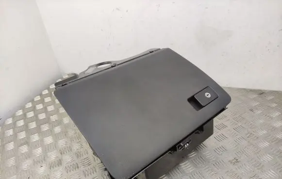 Volkswagen PASSAT B6 Glove box 3C1857114 3C1857101