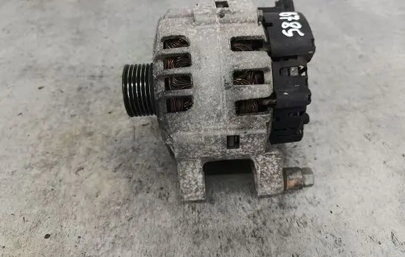 Citroen C4 I Generator/alternator 9656956280
