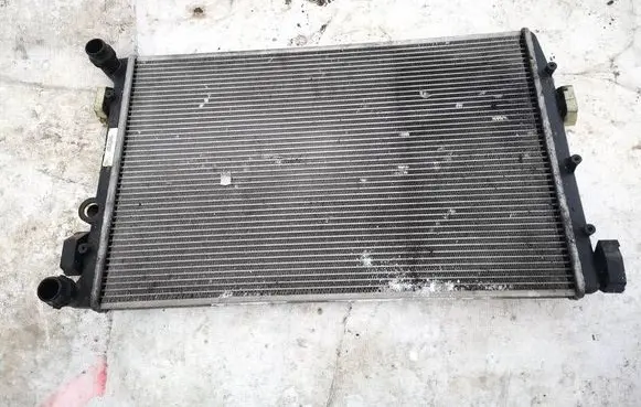 Skoda Roomster (5J) Coolant radiator 6Q0121253R
