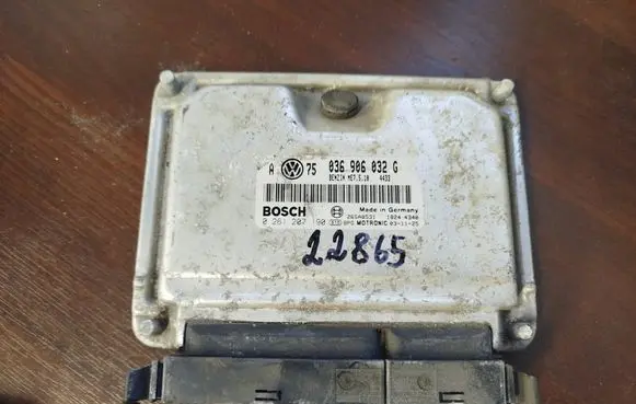 Audi A6 S6 C6 4F Engine control unit/module 036906032g 0261207190