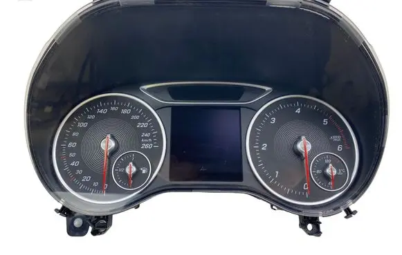 Mercedes-Benz B W246 W242 Speedometer (instrument cluster) A2469002216