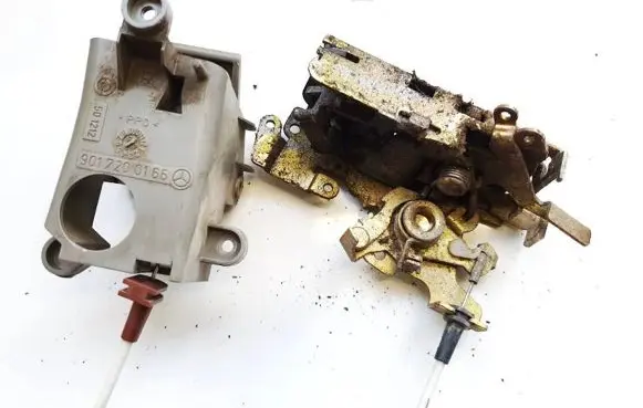 Front door lock