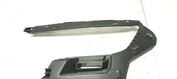 Citroen C5 Aircross Front bumper mounting bracket 9827004280