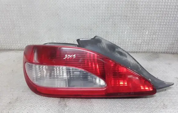 Peugeot 406 Rear/tail lights 2289G