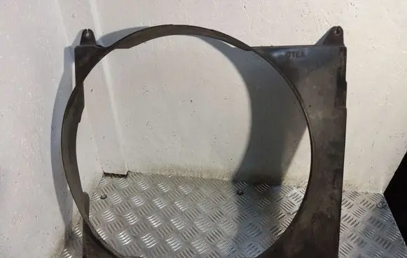 Suzuki Grand Vitara I Radiator trim 