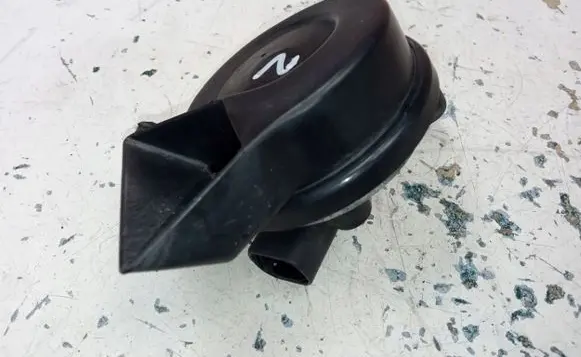Volvo S40, V40 Horn signal