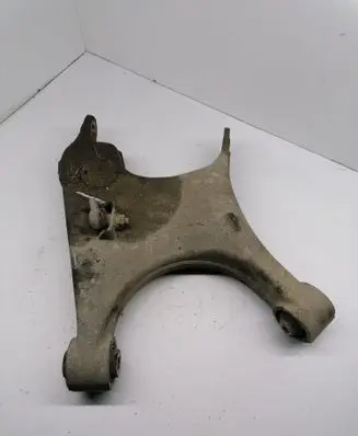 BMW 5 E39 Rear upper control arm/wishbone 1091485