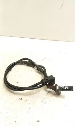 Mercedes-Benz E C207 W207 ABS brake wheel speed sensor A2075400017 2075400017