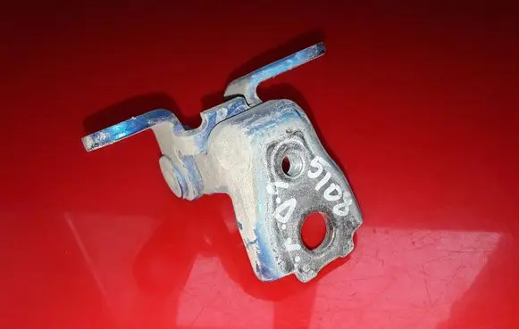 Skoda Roomster (5J) Rear door upper hinge 5J0833402