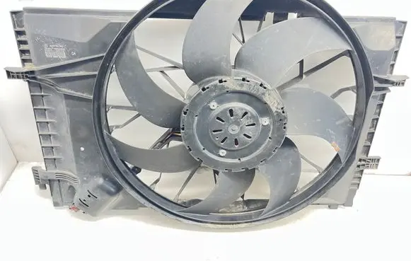 Mercedes-Benz C W203 Electric radiator cooling fan A2035001693