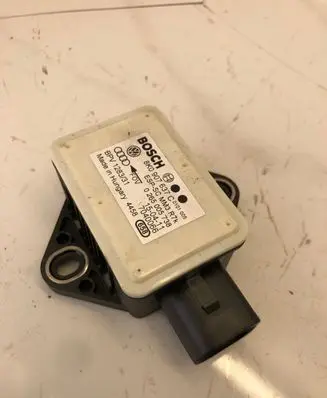 Audi A4 S4 B8 8K ESP acceleration yaw rate sensor 8K0907637C 7040066 0265005738