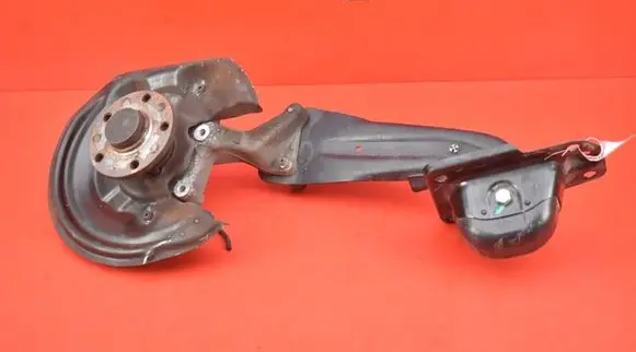 Front wheel hub spindle knuckle