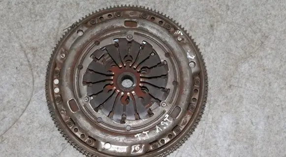 Audi TT Mk1 Clutch set kit 038141025P